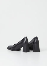 Load image into Gallery viewer, EDWINA Black Leather Pumps