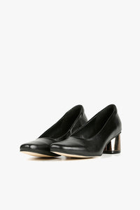 Black Leather Pumps ALL BLACK Footwear