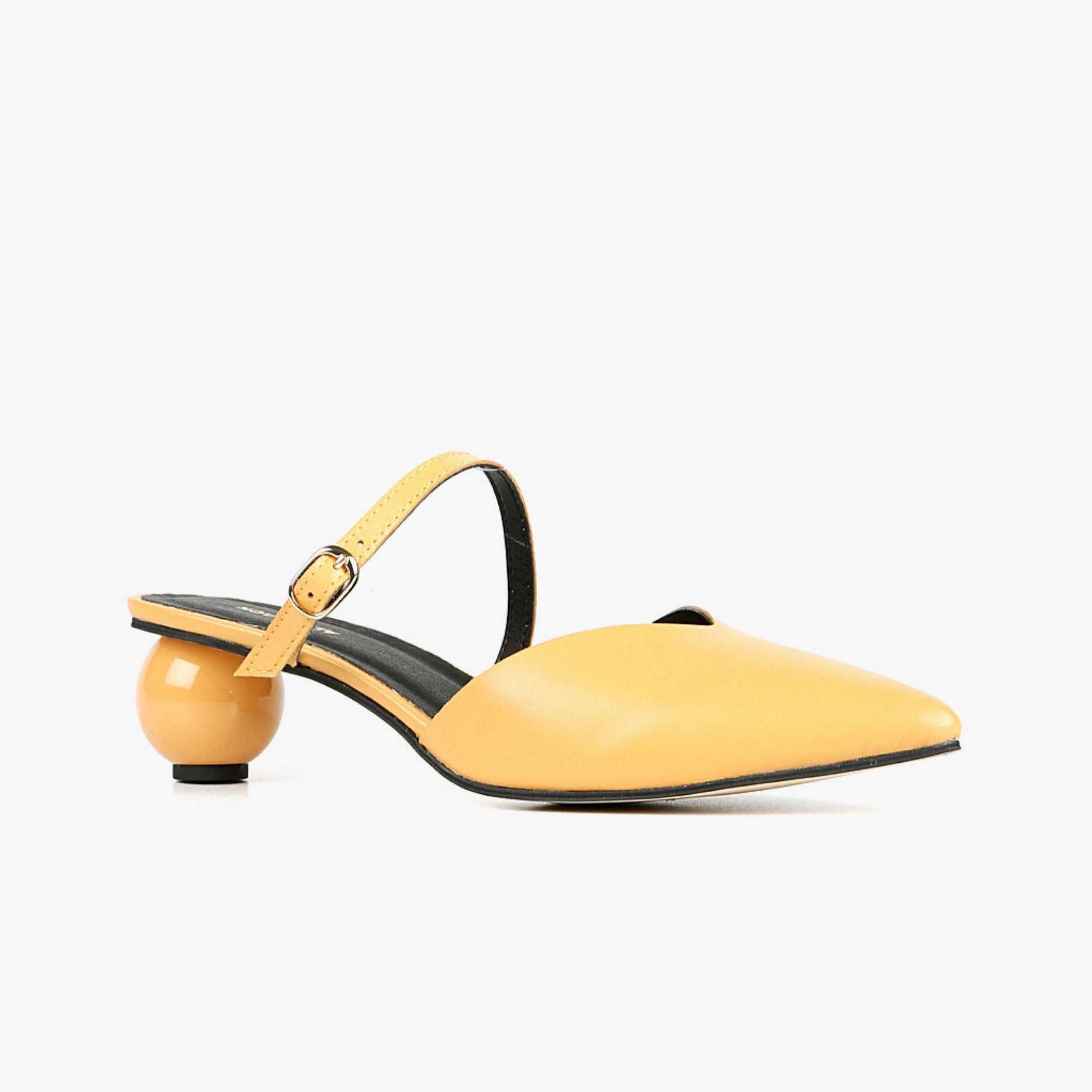 IT'S A BALL Yellow Leather Sandal