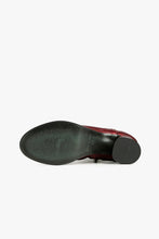 Load image into Gallery viewer, Sole of wine V Cut Hi boots ALL BLACK Italia