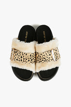Load image into Gallery viewer, Leopard print slippers
