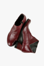 Load image into Gallery viewer, Wine ankle boots