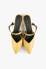 Load image into Gallery viewer, IT&#39;S A BALL Yellow Leather Sandal