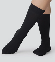 Load image into Gallery viewer, INGRID Black Socks