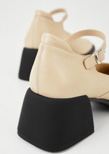 Load image into Gallery viewer, ANSIE Beige Heeled Pumps