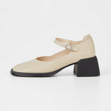 Load image into Gallery viewer, ANSIE Beige Heeled Pumps
