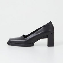 Load image into Gallery viewer, EDWINA Black Leather Pumps