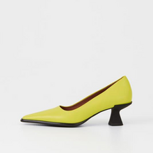 Load image into Gallery viewer, Lime Green Kitten Heel